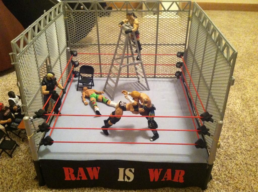 WWF World Wrestling Federation Raw is War Monster Ring New